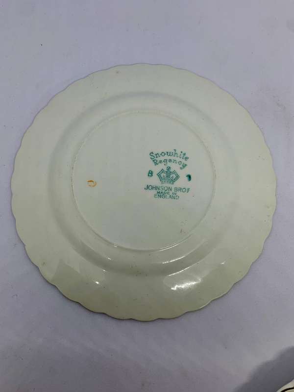 Johnson Bros Snowhite Regency Trio