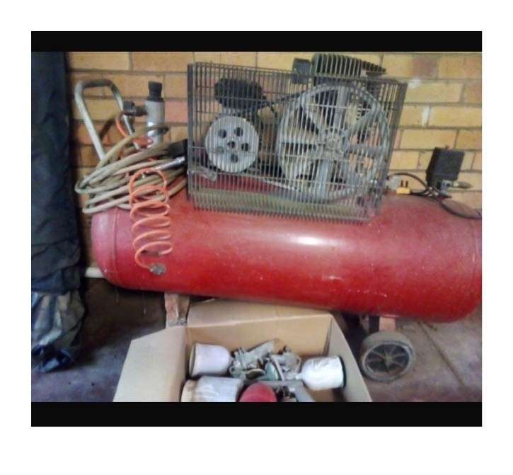Compressor Eurasia 150 litres with spray & air guns and 10 meter extension hose
