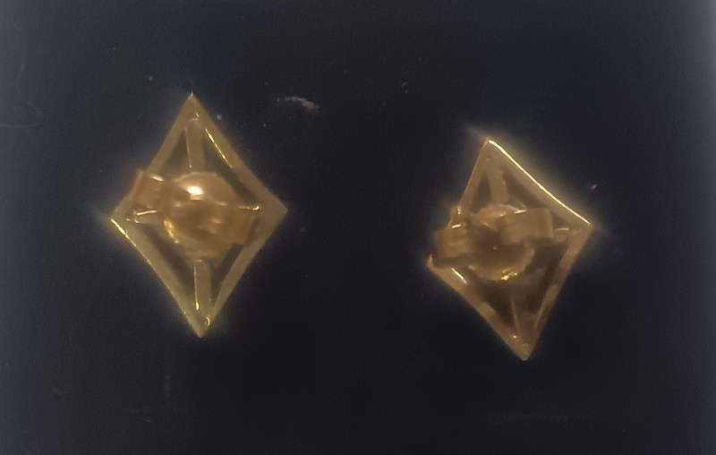 9KT GOLD AND DIAMOND EARRINGS 9X12MM 1.5G