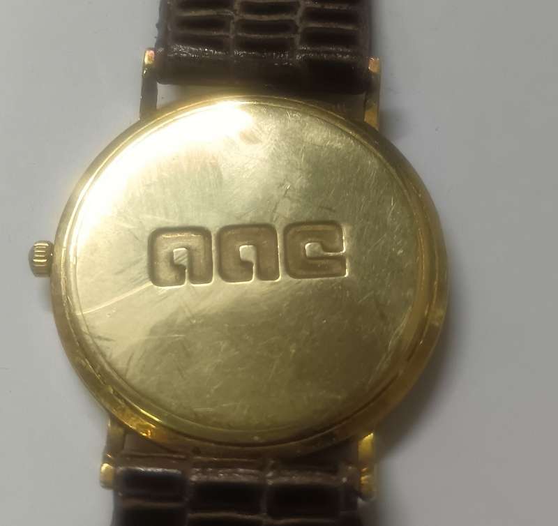 OMEGA 1430 SEAMASTER 18K GOLD QUARTZ MENS WATCH EXCELLENT WORKING ORDER