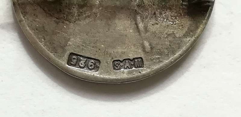 STERLING SILVER NAVY WAR FUND 1943 BROOCH 20MM