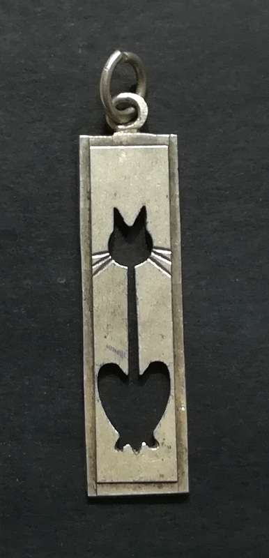 STERLING SILVER *CAT* PENDANT 10X35MM