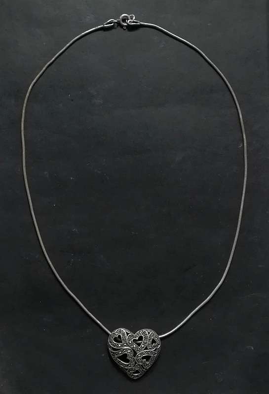 STERLING SILVER +MARCASITE CHAIN 430MM *HEART PENDANT*  25X25MM 10 GRAMS