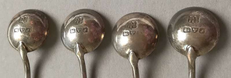 STERLING SILVER CHESTER 1909 SET OF 4 SALT SPOONS 15X60MM