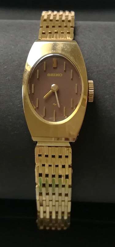 SEIKO LADIES WATH - GOLD PLATED - FIT 160MM *EXELLENT CONDITION* HAND WIND