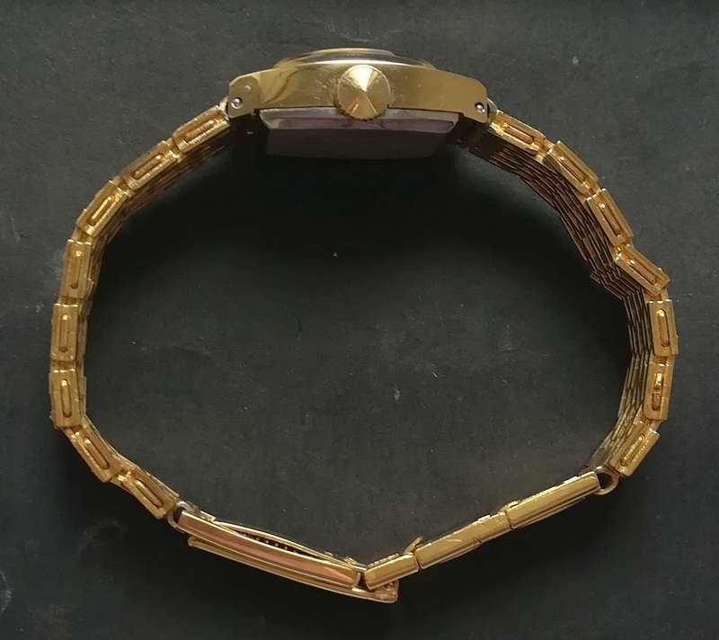 SEIKO LADIES WATH - GOLD PLATED - FIT 160MM *EXELLENT CONDITION* HAND WIND