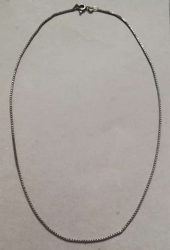 STERLING SILVER FINE CHAIN 390MM 3.5 GRAMS