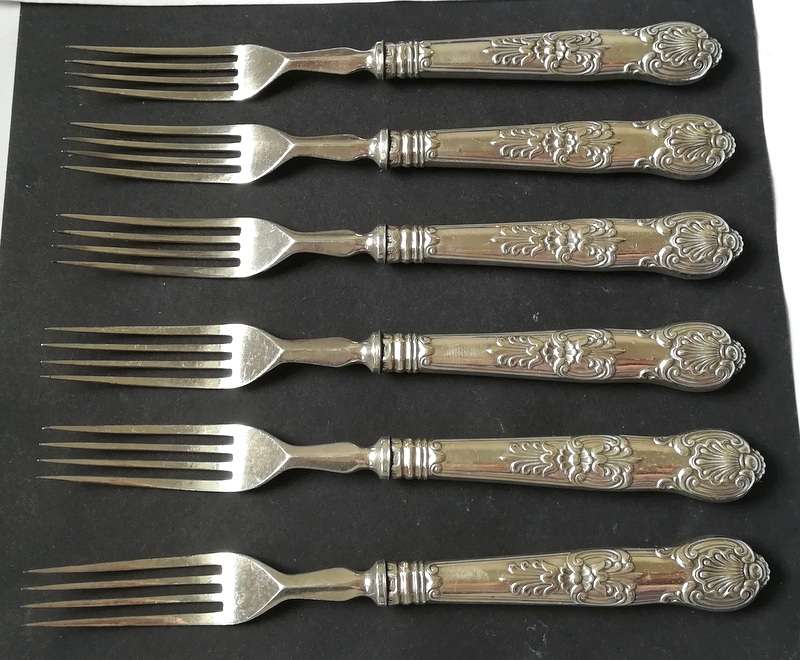 GEORGIAN SHEFFIELD 1825 SILVER HANDLES 12 PIECE KNIFE AND FORK SET 180X210MM