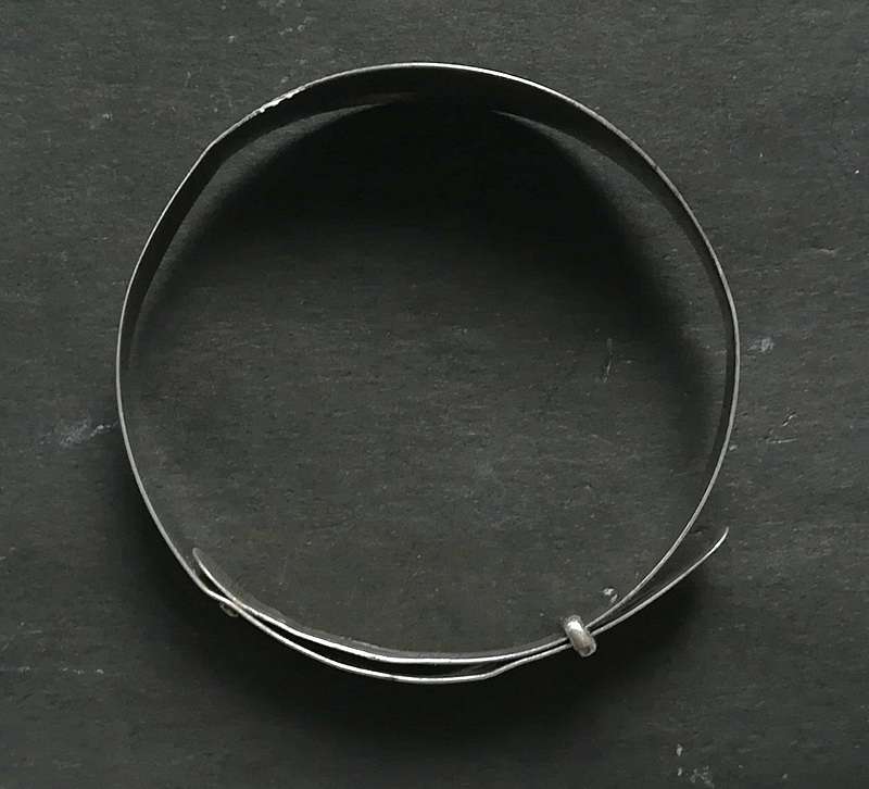 STERLING SILVER BANGLE *HEART* FIT 160MM (4X12MM WIDTH)