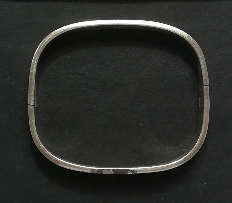 STERLING SILVER BANGLE 6X20MM 30.3 GRAMS