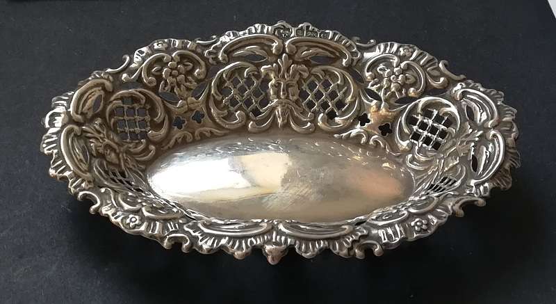 STERLING SILVER BIRMINGHAM 1902 BOWL 90X130MM 32.8 GRAMS