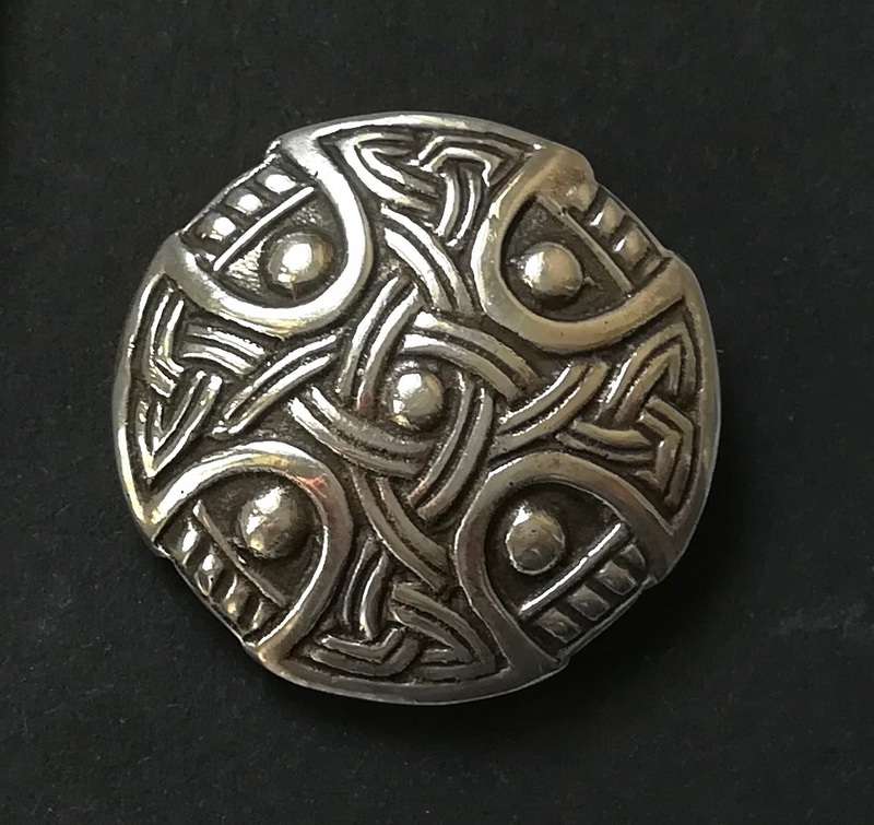 STERLING SILVER BIRMINGHAM 1941 BROOCH 37X37MM 16.1 GRAMS