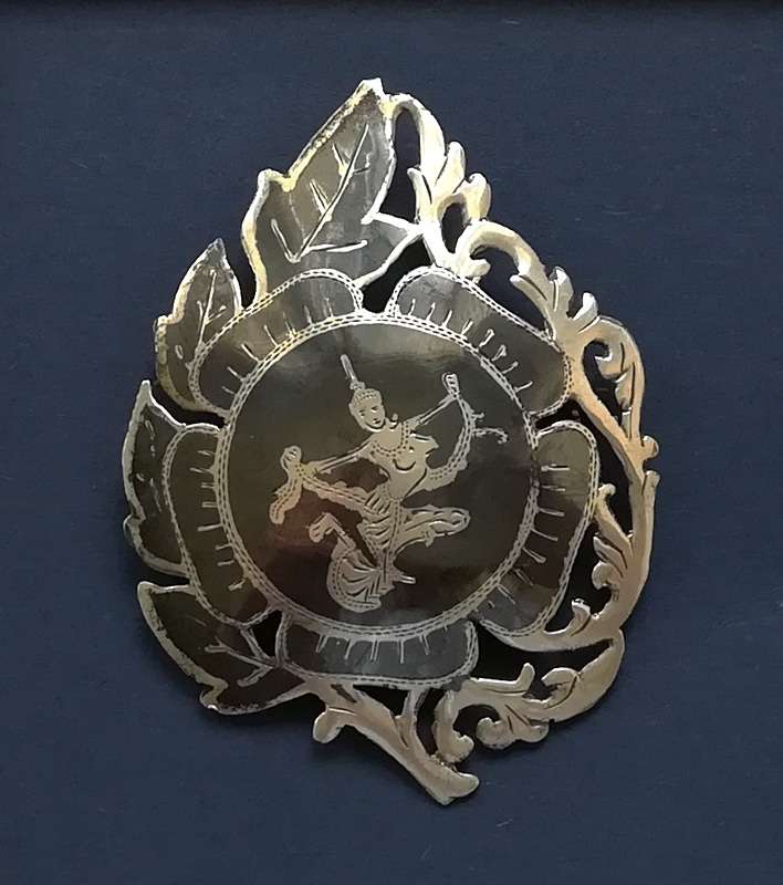 SIAM STERLING SILVER + ENAMEL BROOCH 40X55MM 8 GRAMS