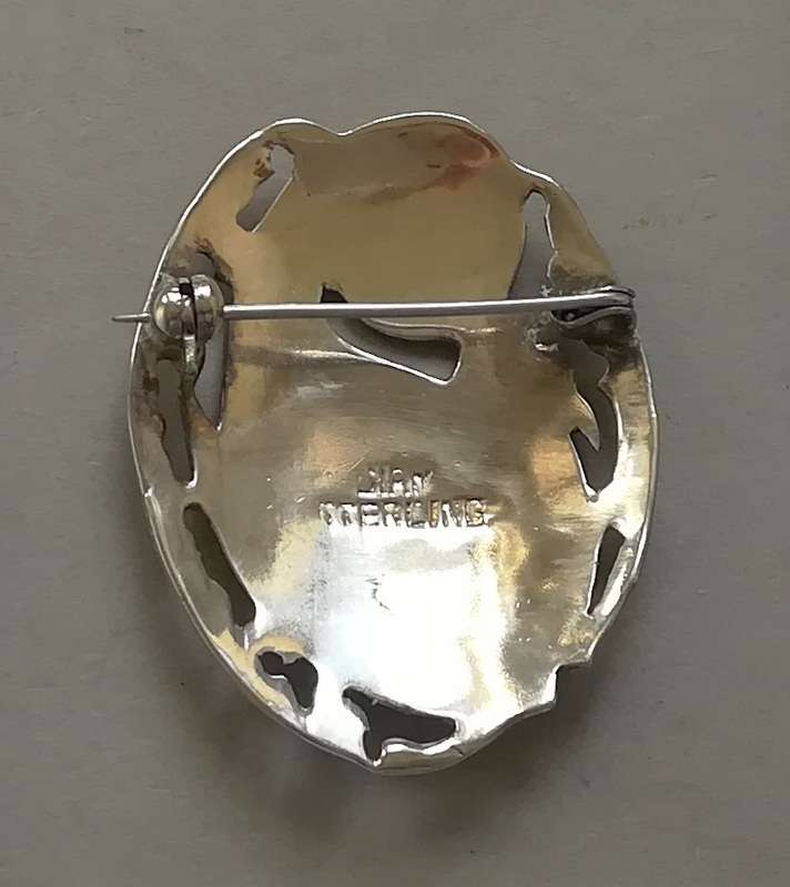 SIAM STERLING SILVER  BROOCH 30X40MM 5.8 GRAMS