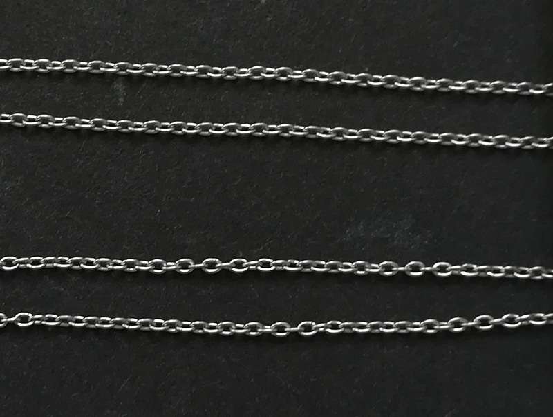 STERLING SILVER CHAIN 440MM 1.5 GRAMS