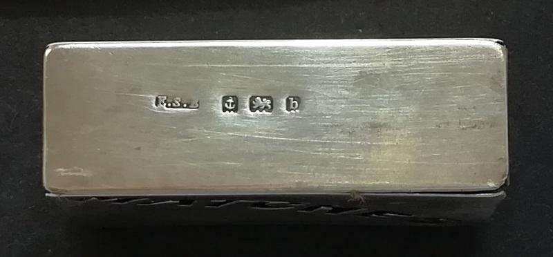 STERLING SILVER BIRMINGHAM 1901 - MATCHES CUT OUT HOLDER 14X28X42MM 11 GRAMS