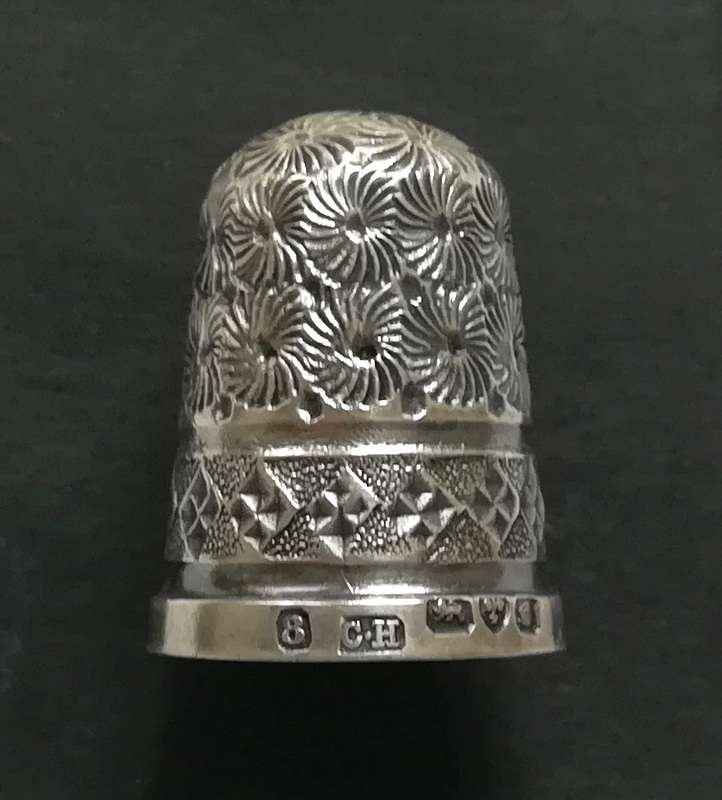 STERLING SILVER CHESTER 1929 THIMBLE SIZE 8