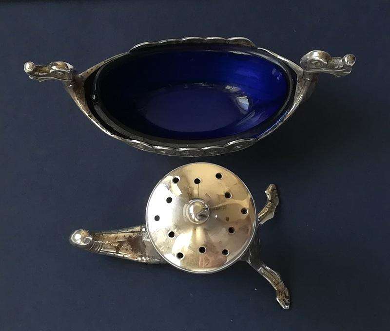 NORWAY STERLING SILVER SALT AND PEPPER-HORN SHAKER/VIKING BOAT 35 GRAMS *WITHOUT LINER*