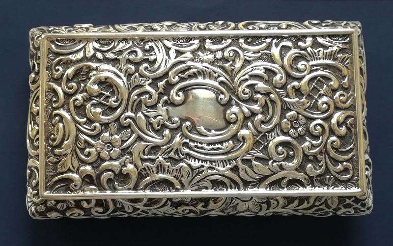 ORNATE STERLING SILVER BIRMINGHAM 1901 BOX 176.4 GRAMS 40X80X135MM