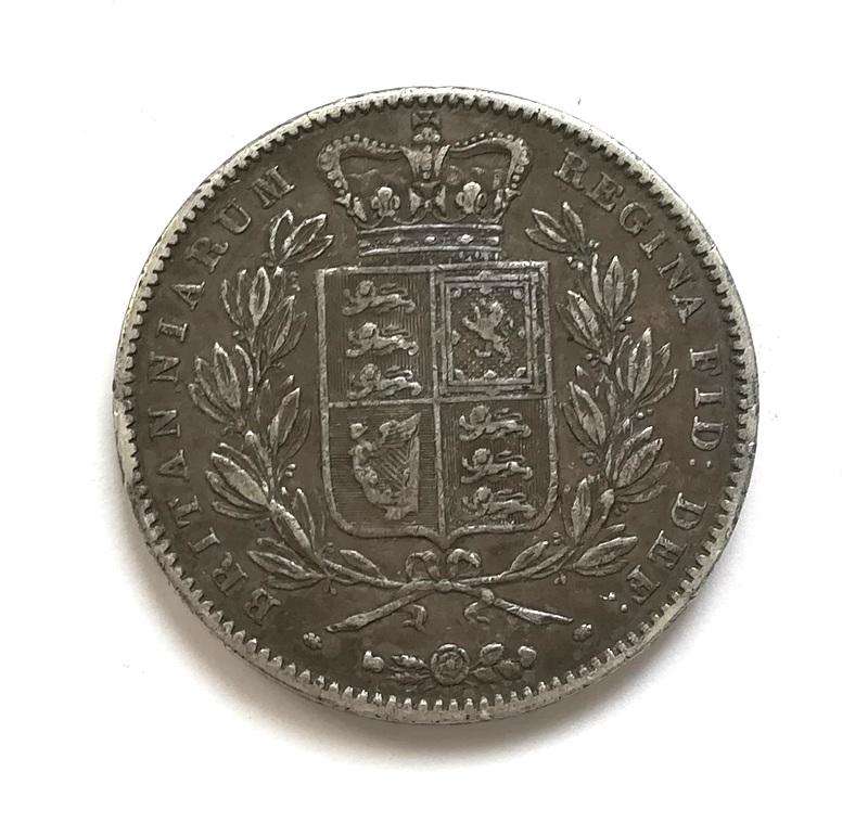 GREAT BRITAIN 1847 SILVER CROWN *DING TO RIM*