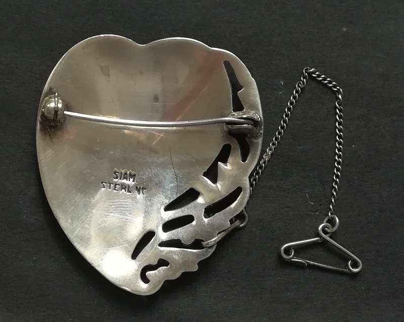 SIAM STERLING SILVER + ENAMEL HEART BROOCH 38X42MM 10 GRAMS
