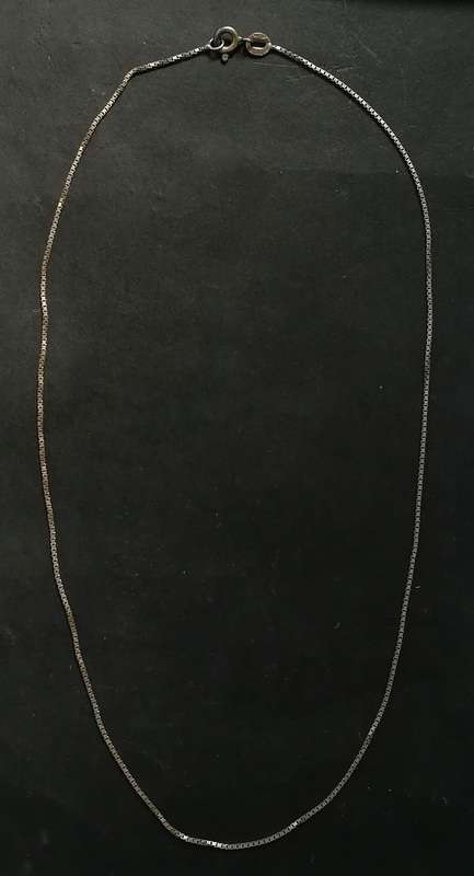 FINE STERLING SILVER CHAIN 360MM 1.5 GRAMS