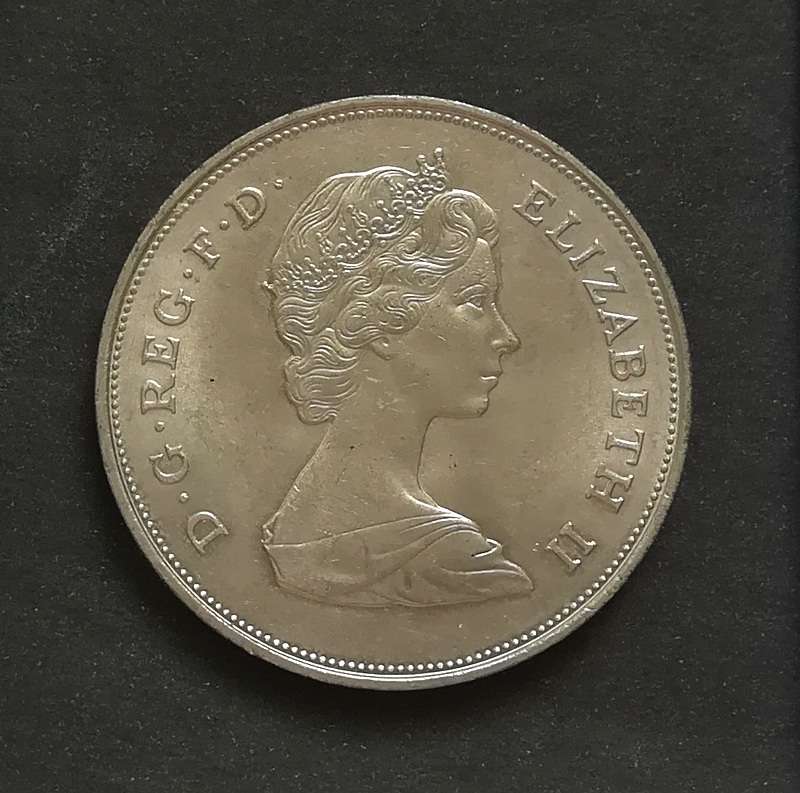 GREAT BRITAIN 1981 CHARLES + DI CROWN *BARCLAYS*