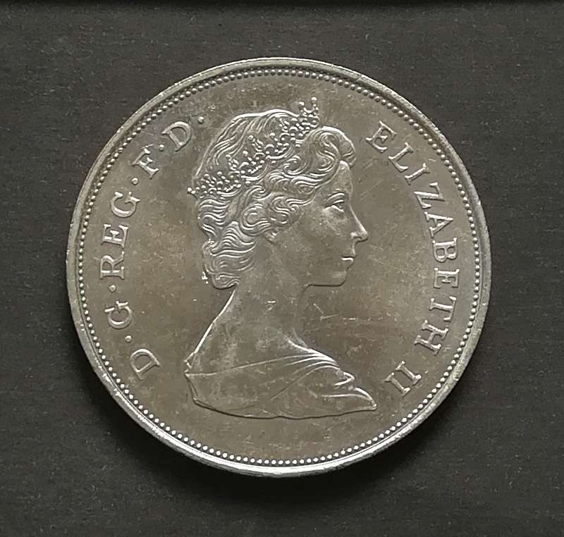GREAT BRITAIN 1980 *QUEEN MOTHER* CROWN