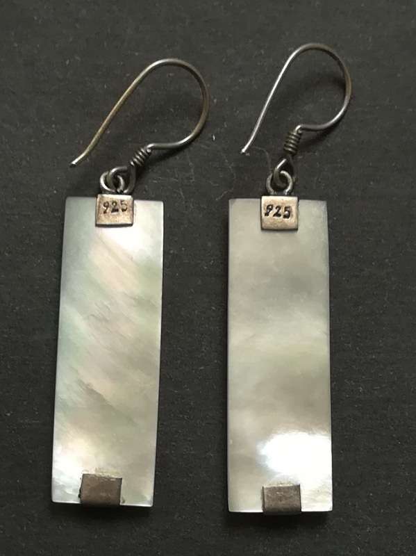 STERLING SILVER AND SHELL EARRINGS - SHELL 8 X 28MM