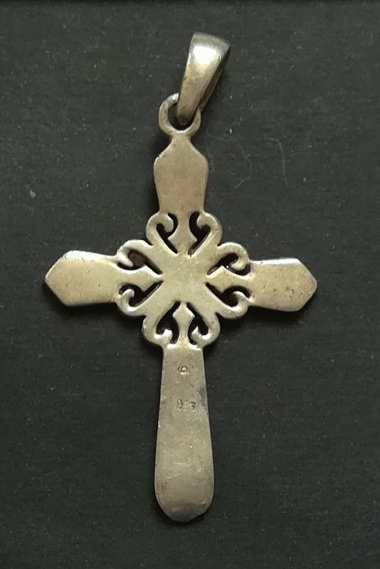STERLING SILVER CROSS PENDANT  28 X 45MM 5.3 GRAMS