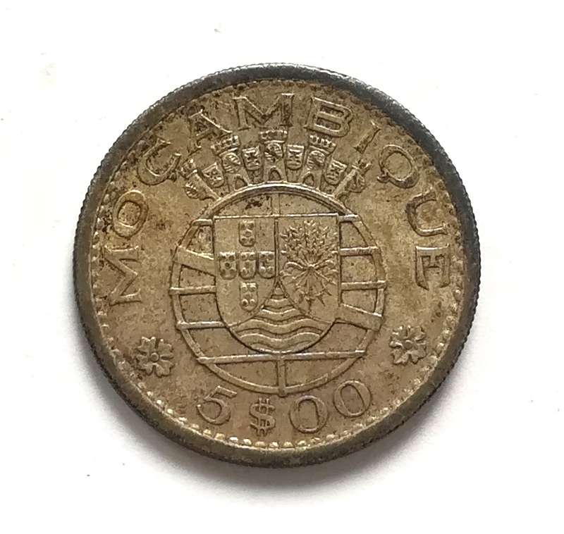 MOZAMBIQUE 1960 SILVER 5 ESCUDOS