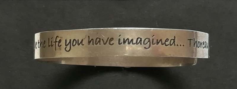 STERLING   *FOLLOW DREAMS* LIVE LIFE YOU HAVE IMAGINED THOREAU BANGLE - BLUE TURTLE 180MM 13.7 GRAMS