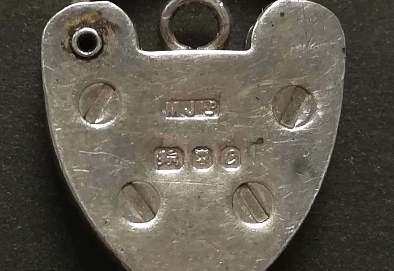 STERLING SILVER LONDON 1938 HEART LOCK 15X20MM