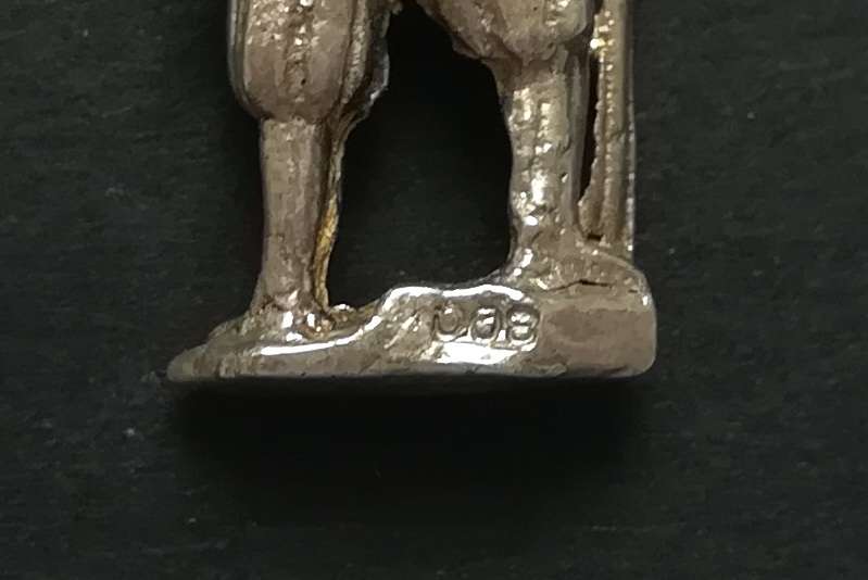 800 SILVER CHARM/PENDANT 4.3 GRAMS 17X27MM