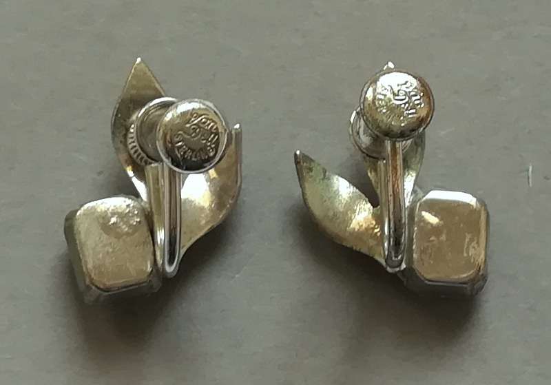 STERLING SILVER AND BLUE GLASS? VAN DELL EARRINGS 10X20MM