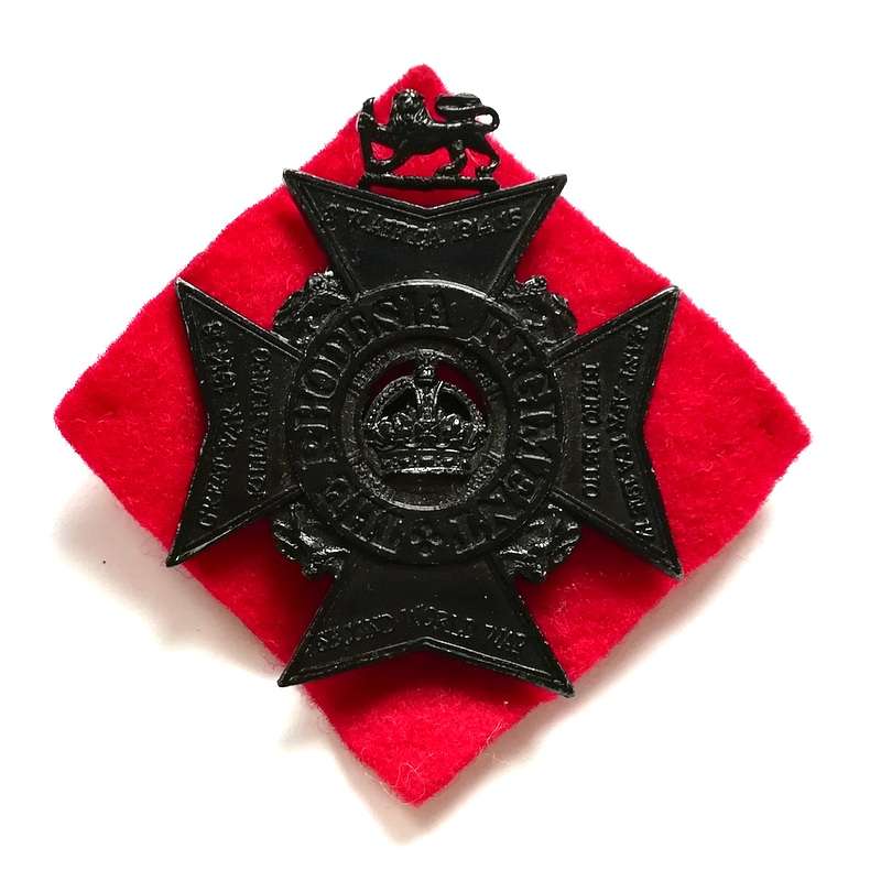 RHODESIA REGIMENT CAP BADGE