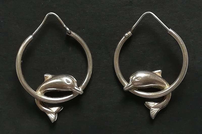 STERLING SILVER DOLPHIN HOOP EARRINGS 25X30MM 4.8 GRAMS