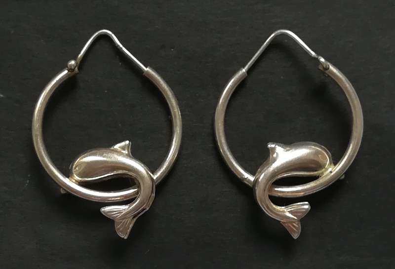 STERLING SILVER DOLPHIN HOOP EARRINGS 25X30MM 4.8 GRAMS