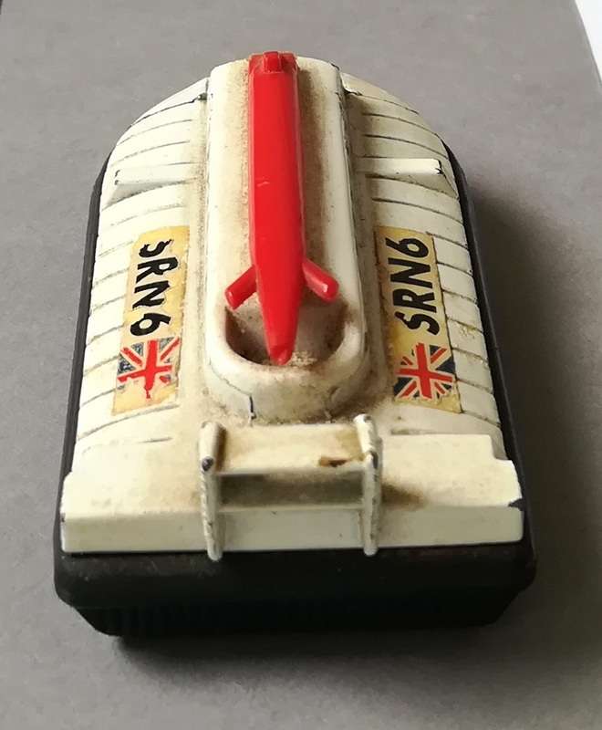 LESNEY MATCHBOX SUPERFAST NO.72 HOVERCRAFT