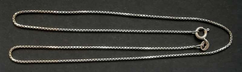 STERLING SILVER ITALY CHAIN 410MM 2.7 GRAMS