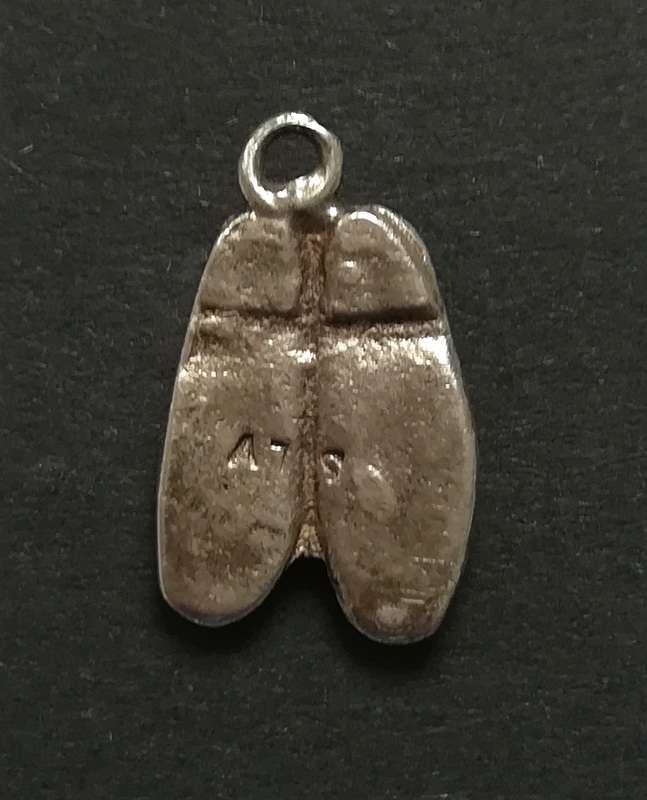 STERLING SILVER PAIR SHOES CHARM 10X15MM