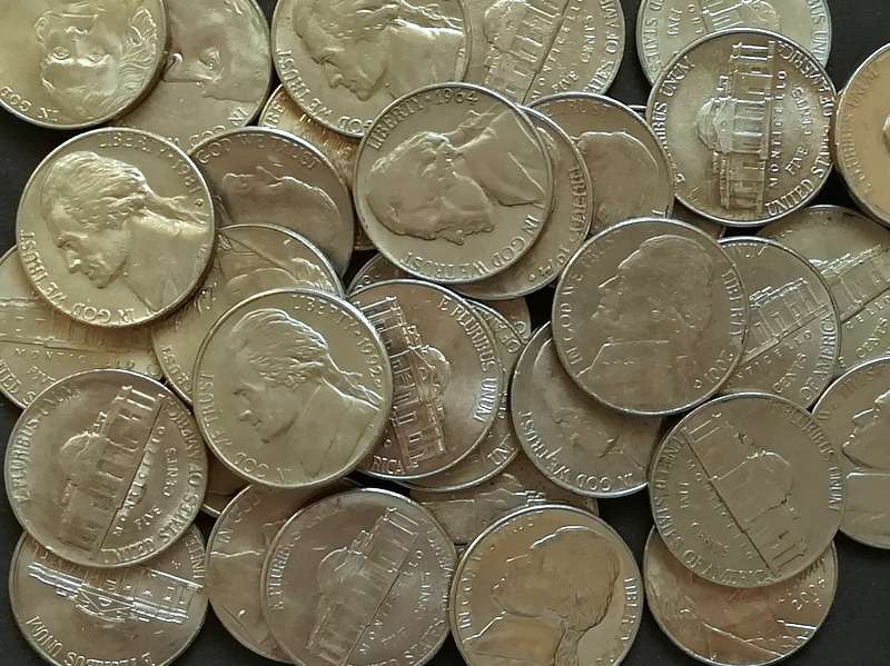 UNITED STATES 5 CENT MIXED LOT (50 COINS)