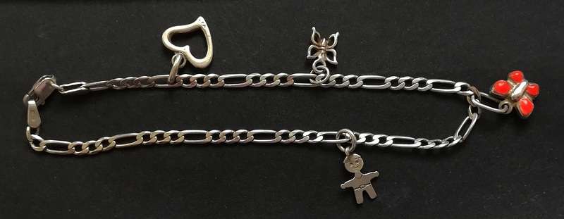 STERLING SILVER CHARM BRACELET 4.4G 190MM