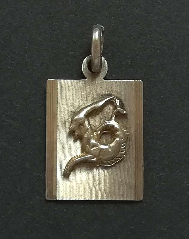 800 SILVER PENDANT 16X22MM 3.1 GRAMS