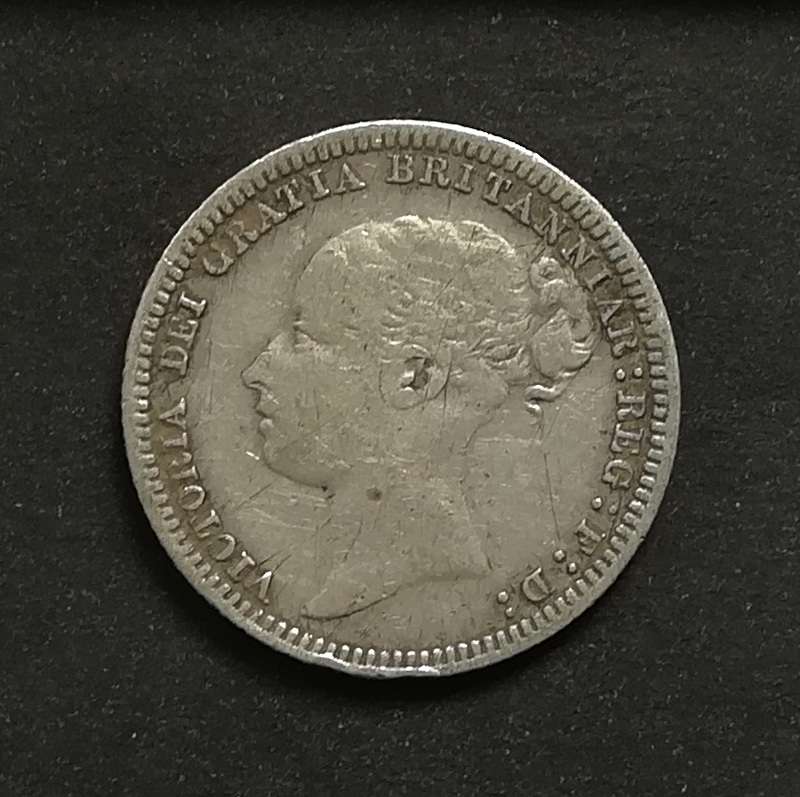 GREAT BRITAIN SILVER 1880 6 PENCE