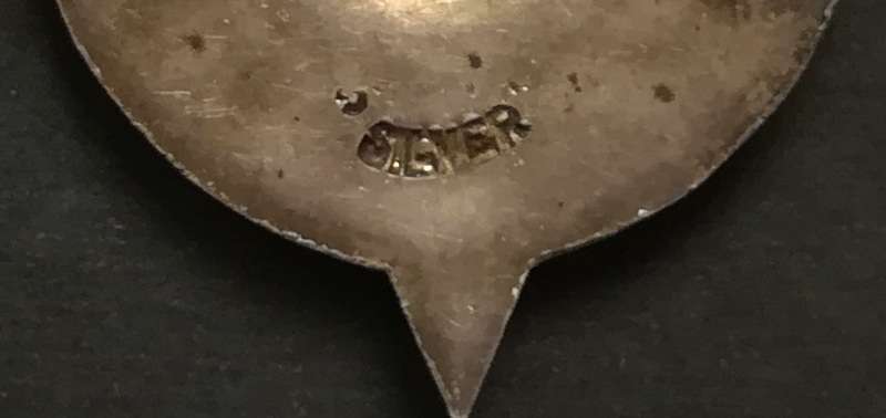 WW2 STERLING SILVER NAVY WAR FUND PIN/BADGE 25X32MM