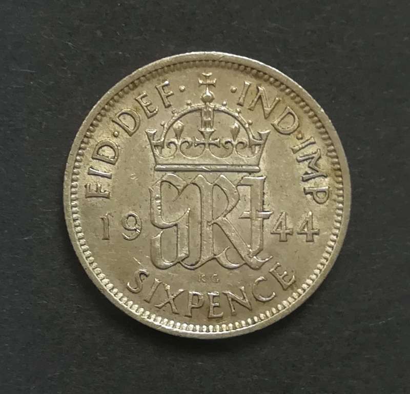 GREAT BRITAIN 1944 SILVER 6 PENCE