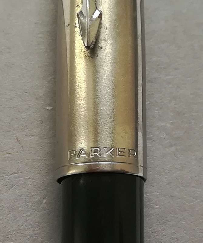PARKER 61 FOUNTAIN PEN  *GOOD USED CONDITION*  SEE PHOTOS