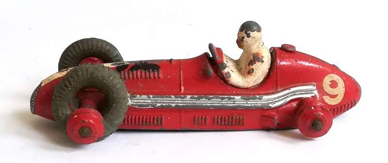 DINKY TOYS MASERATI 231 RACING CAR
