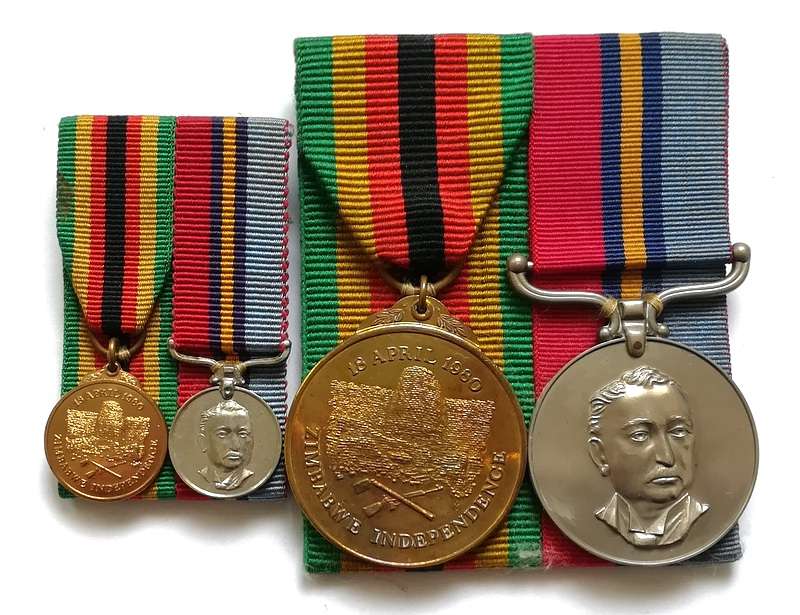 ZIMBABWE INDEPENDENCE MEDAL AND GEN SERVICE MEDAL (RHODESIA) FULL SIZE+MINIATURES 4000 SGT RA TURNER